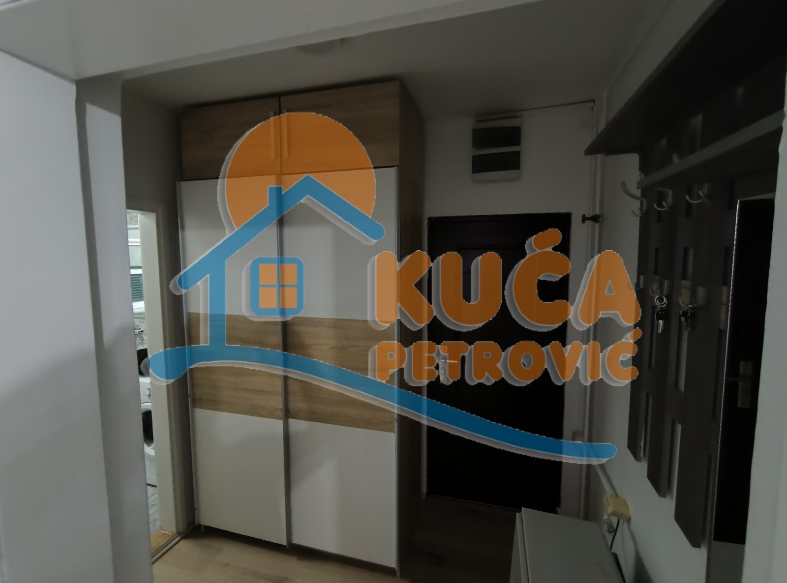 Dvosoban stan, 45 m2, Čair, Cara Dušana ID: i-014920 12