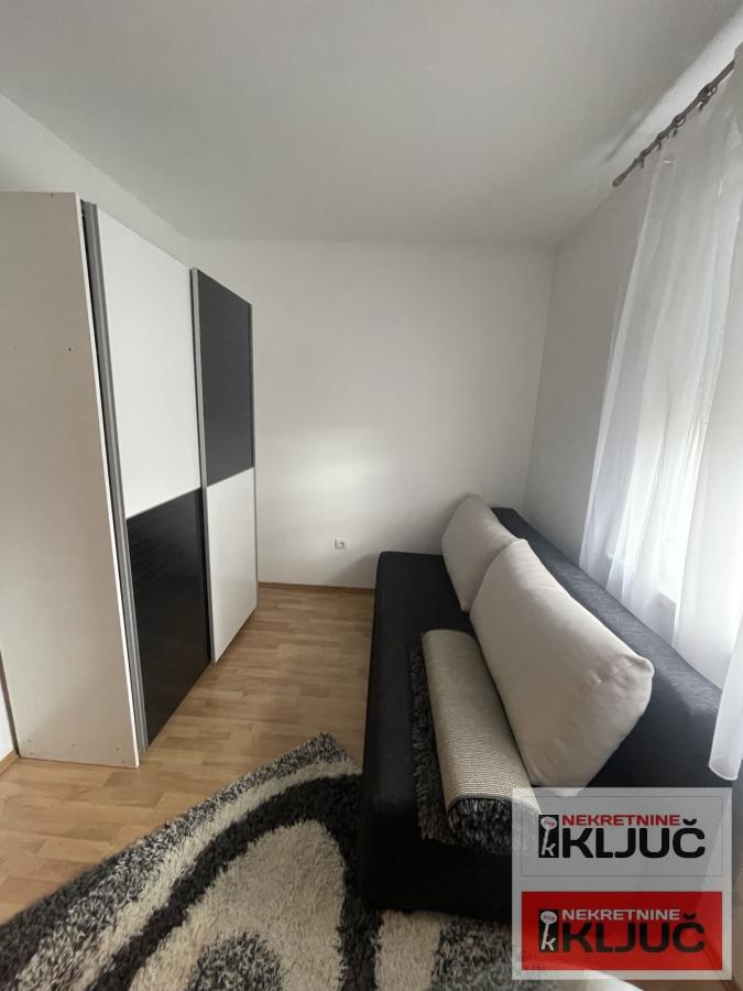 SAJAM IZDAJE SE JEDNOIPOSOBAN NAMEŠTEN STAN 5