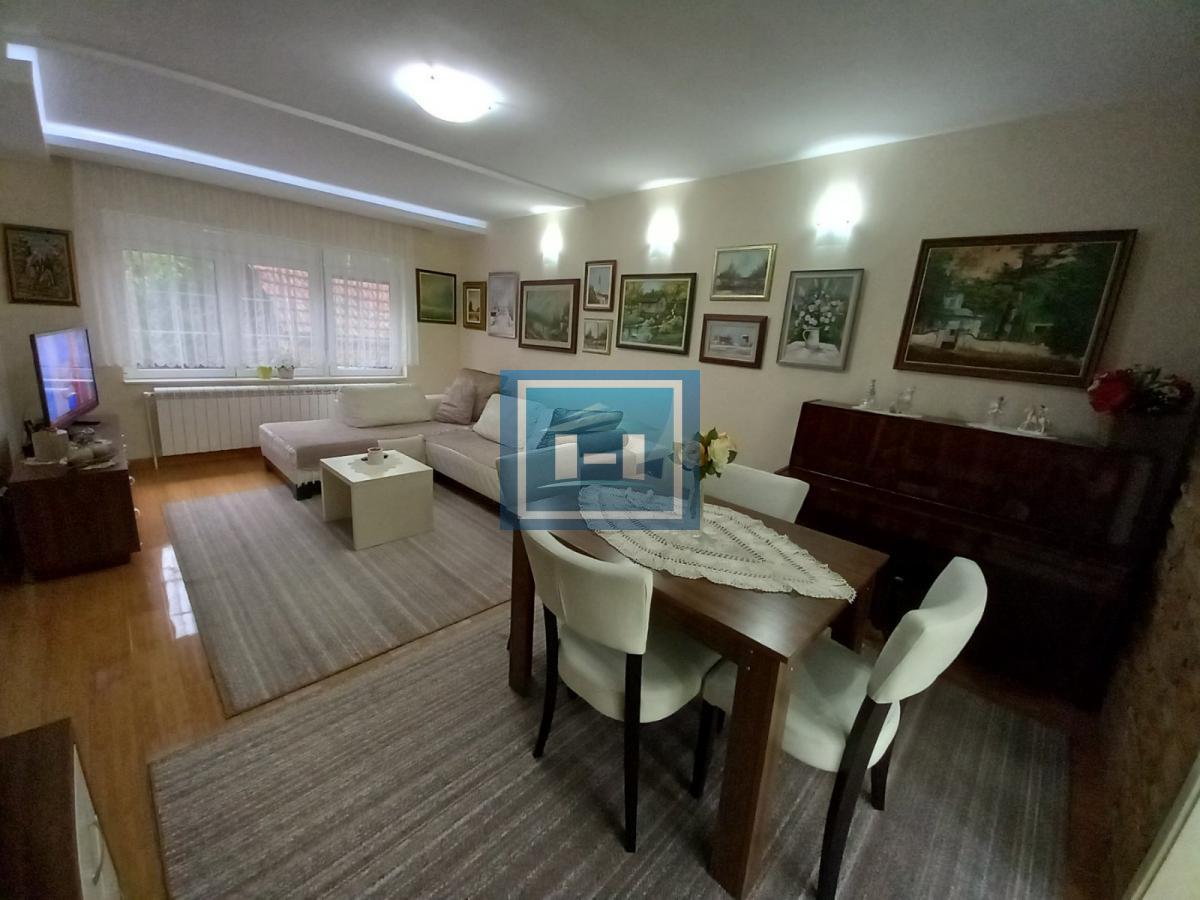 Prodaja, Kuća, Paraćin, 4. juli 1