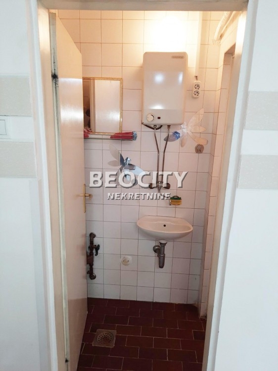 Lokal, 17 m2, Banovo brdo, Požeška ID: 123571 6