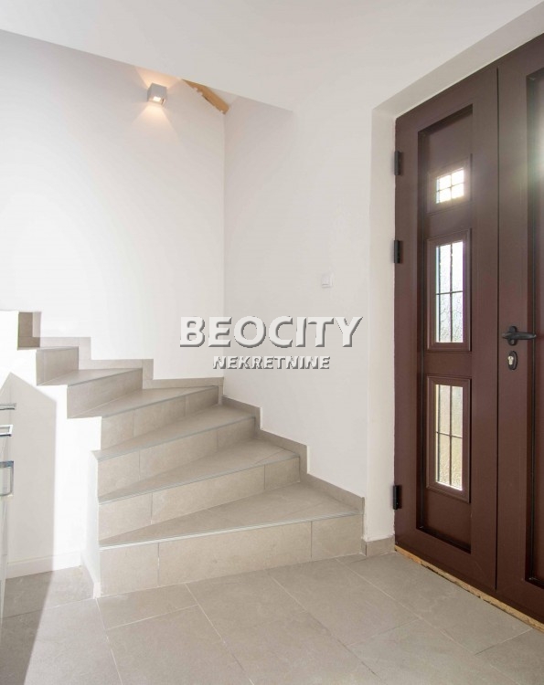 Petosobna kuća, 220 m2, Amerić ID: 123456 6