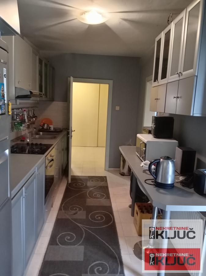 SPENS, 114m2, Četvorosoban, Radnička 18