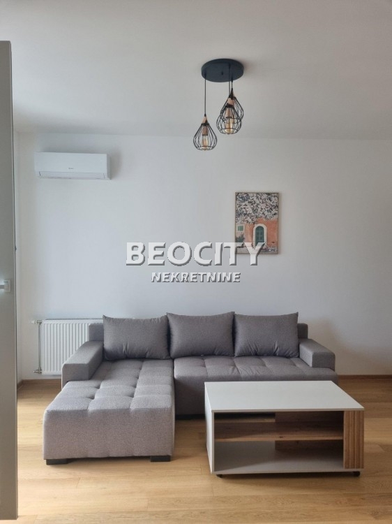 Dvosoban stan, 40 m2, Novi Sad, Ćirpanova ID: 123645 1