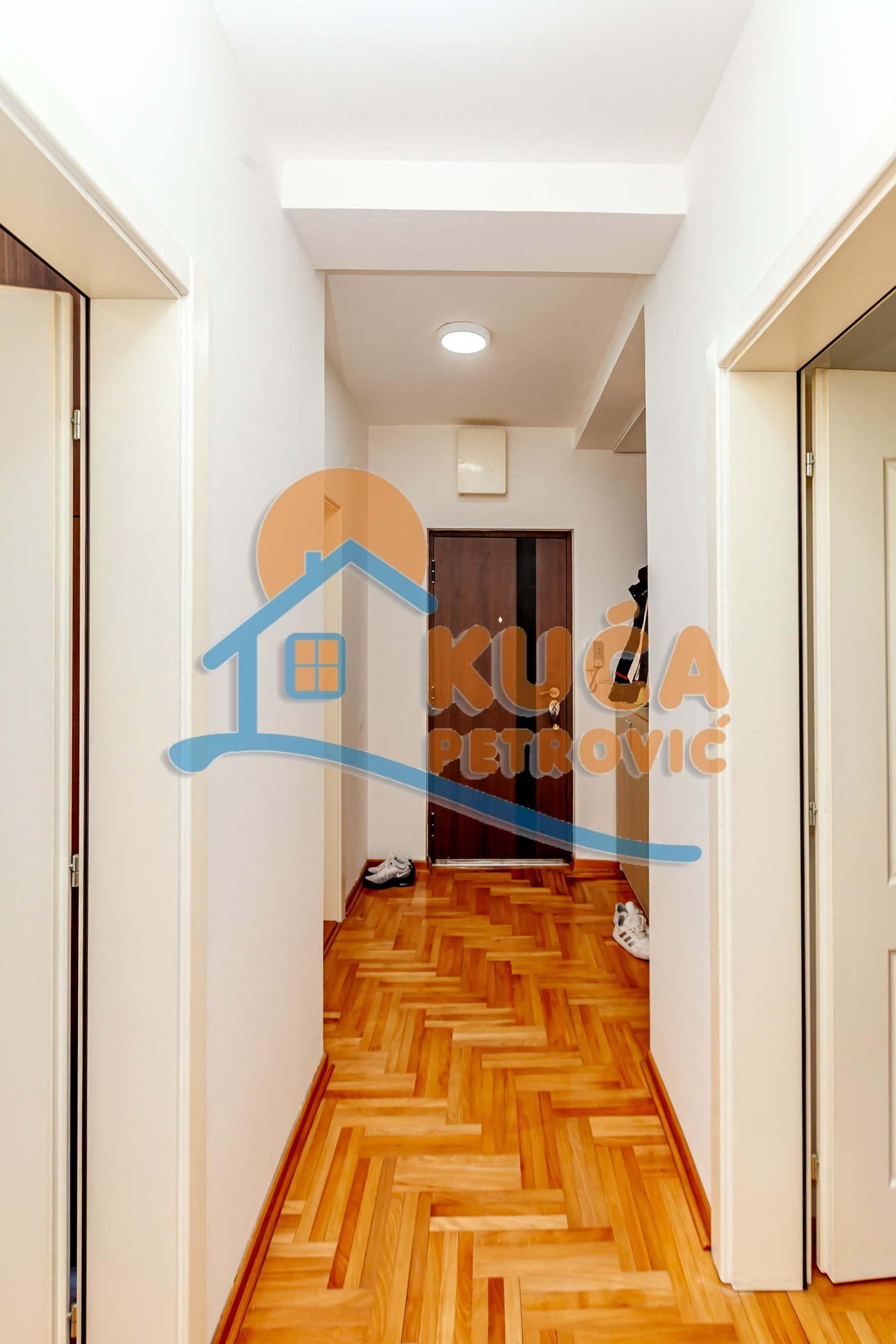 Dvosoban stan, 60 m2, Železnička stanica, Đure Jakšića ID: p-014939 10