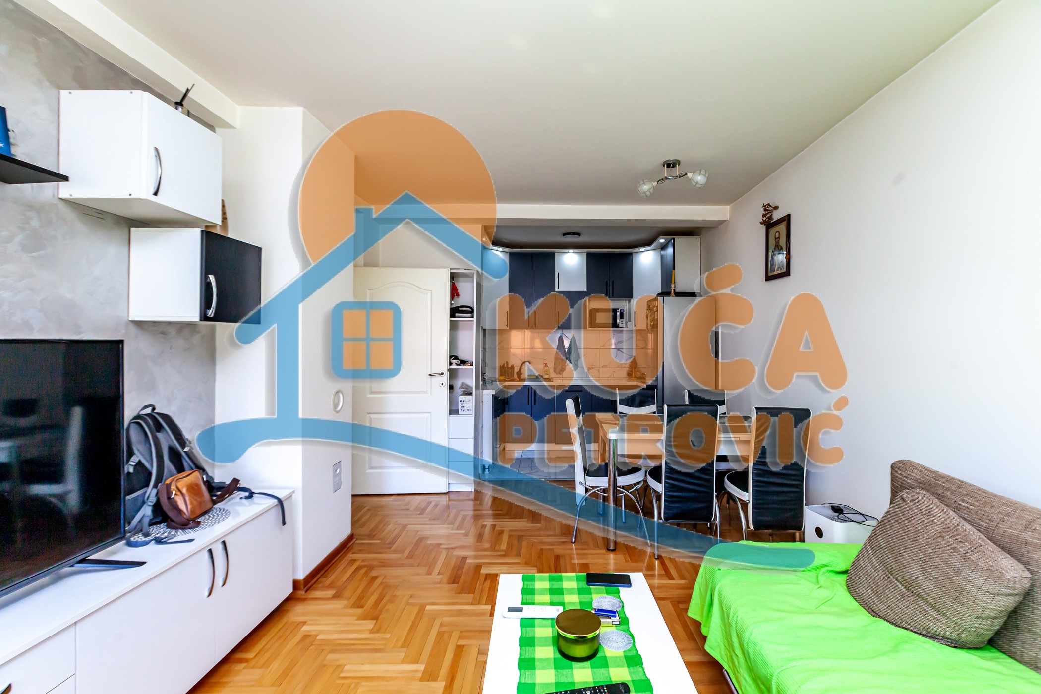 Dvosoban stan, 60 m2, Železnička stanica, Đure Jakšića ID: p-014939 2
