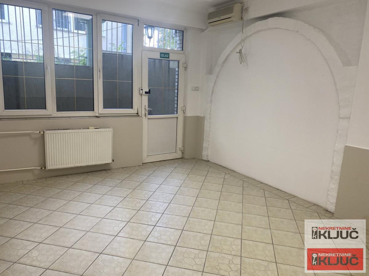 GRBAVICA-USELJIV,DOBAR, POSLOVNI PROSTOR 6