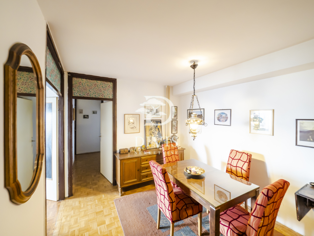 Prodaja trosobnog stana u Bulevaru despota Stefana  87m2 4