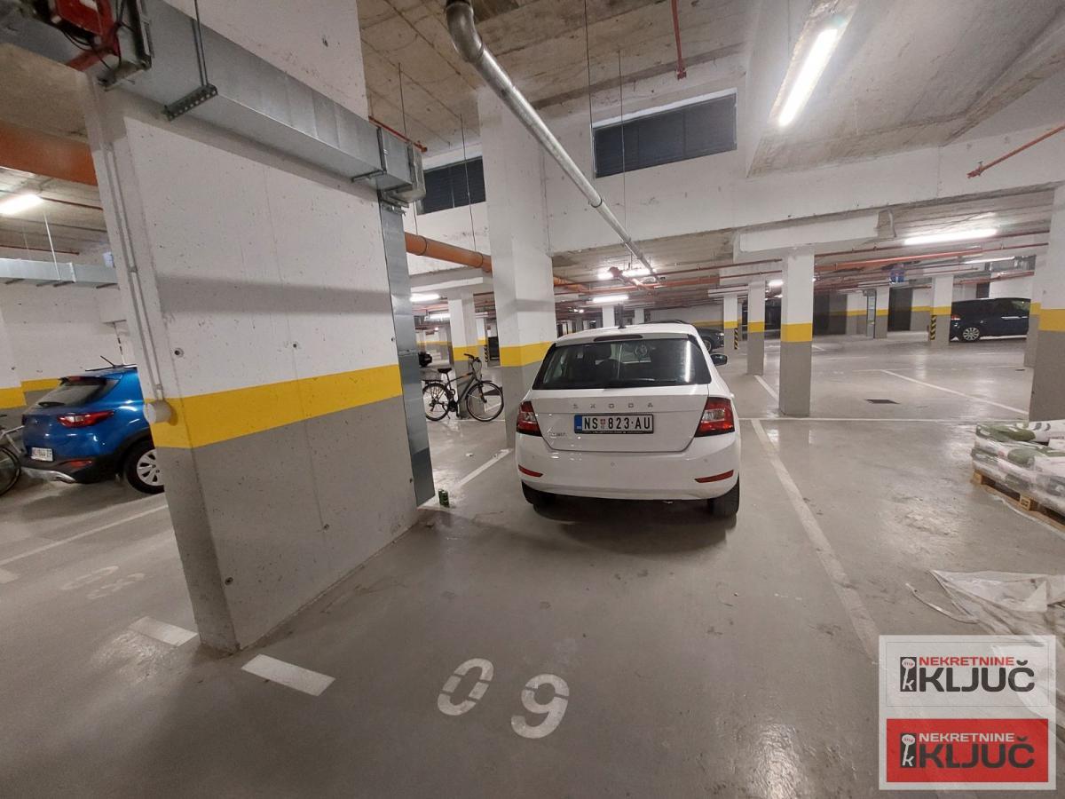 AVIJATIČARSKO NASELJE IZDAJE JEDNOIPOSOBAN MODERNO OPREMLJEN STAN SA GARAŽNIM MESTOM 14