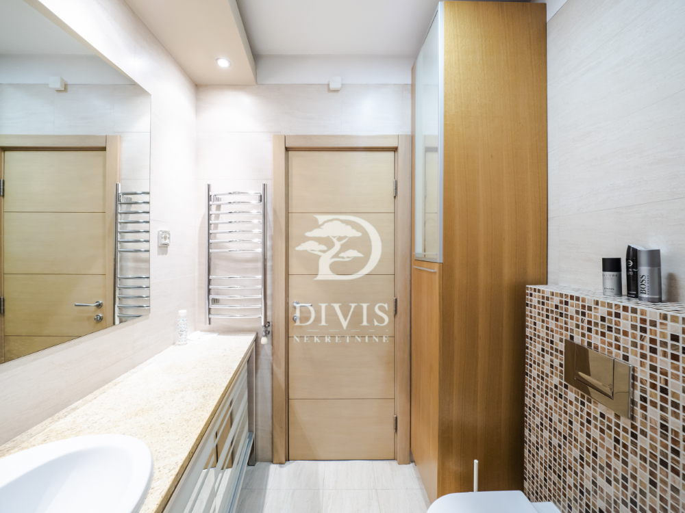 Luksuzan četvorosoban stan u Požeškoj  Banovo brdo  132m2 5