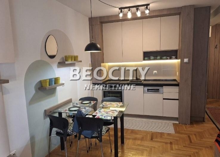 Dvosoban stan, 43 m2, Liman 4, Bulevar Cara Lazara ID: 101990 2