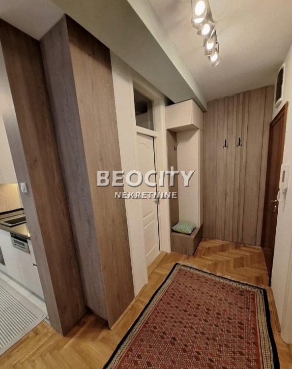 Dvosoban stan, 43 m2, Liman 4, Bulevar Cara Lazara ID: 101990 7