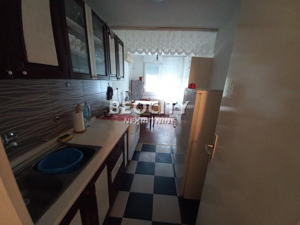 Dvosoban stan, 69 m2, Novo naselje, Seljačkih buna ID: 123531 2
