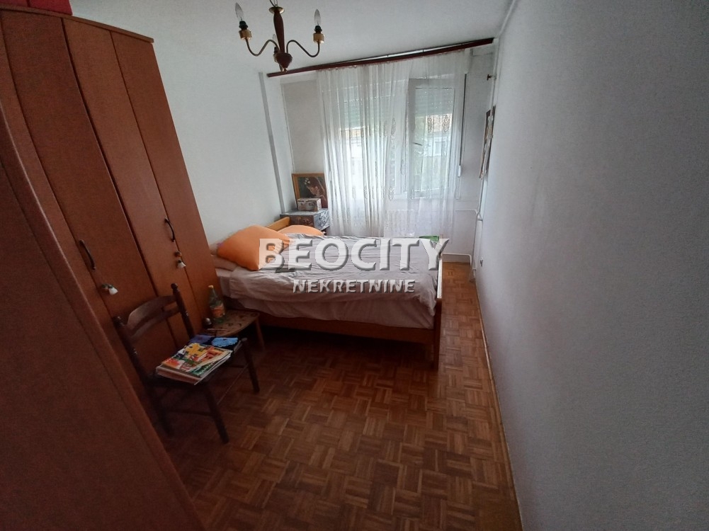 Dvosoban stan, 69 m2, Novo naselje, Seljačkih buna ID: 123531 4