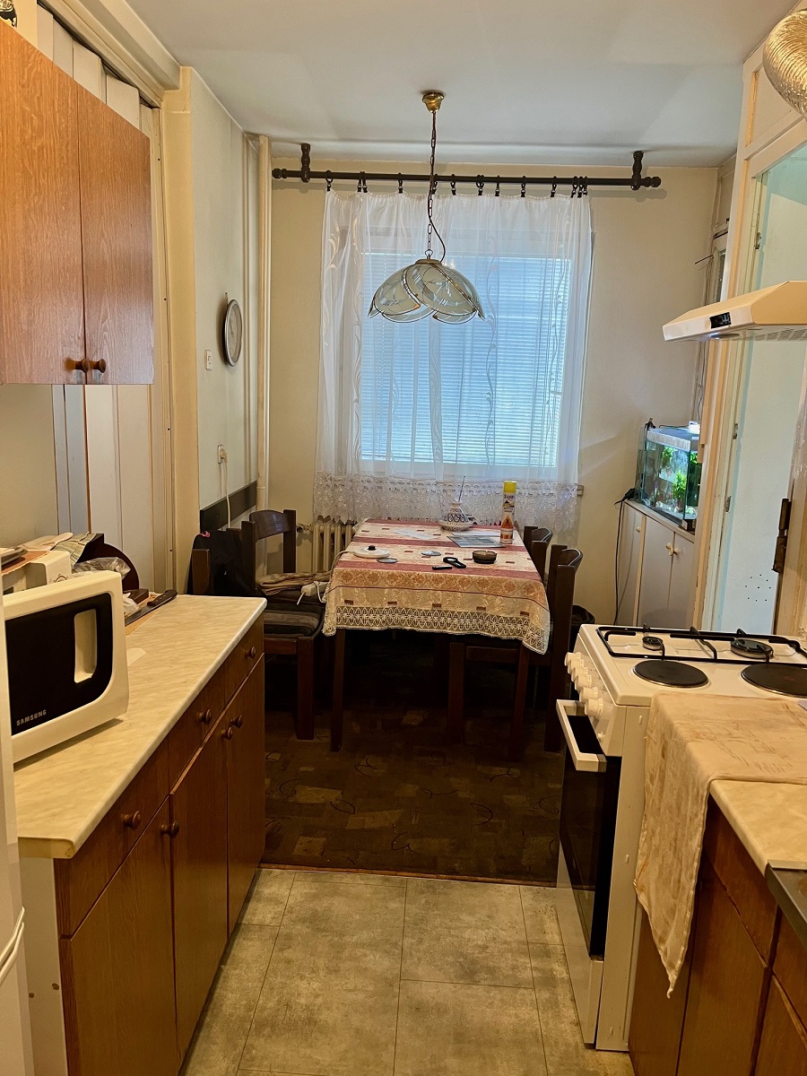 Prodajemo odličan 2 5 stan  71m2  Novi Beograd  Blok 63 3