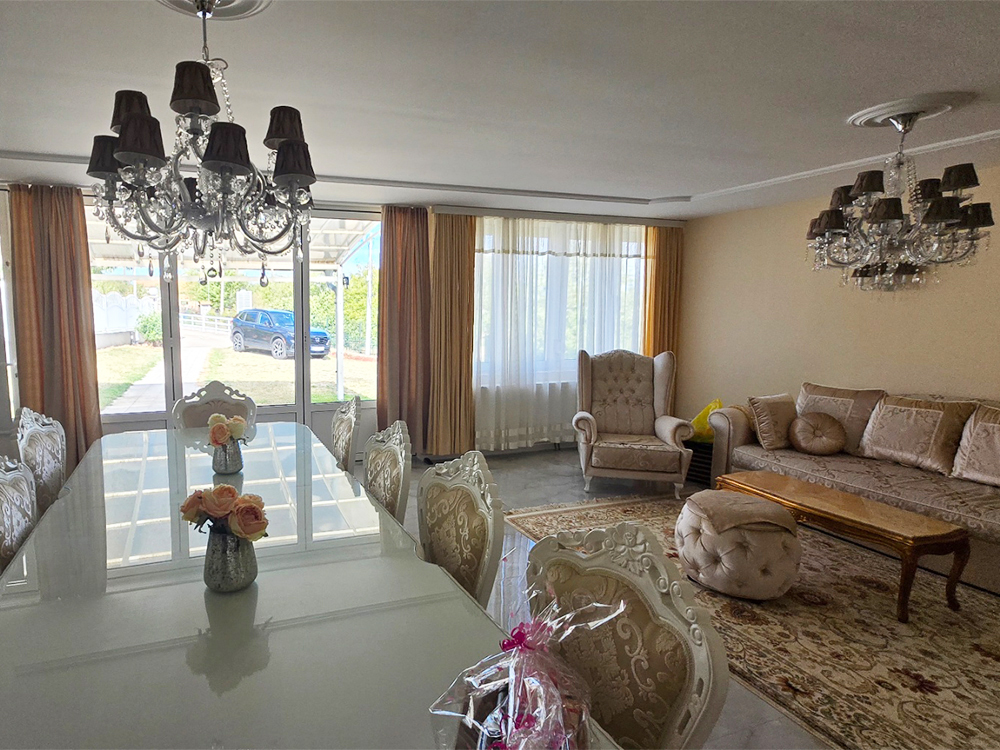 Prodajemo uknjiženu kuću 179m2  Zuce  Avala  4 45 ari placa 4