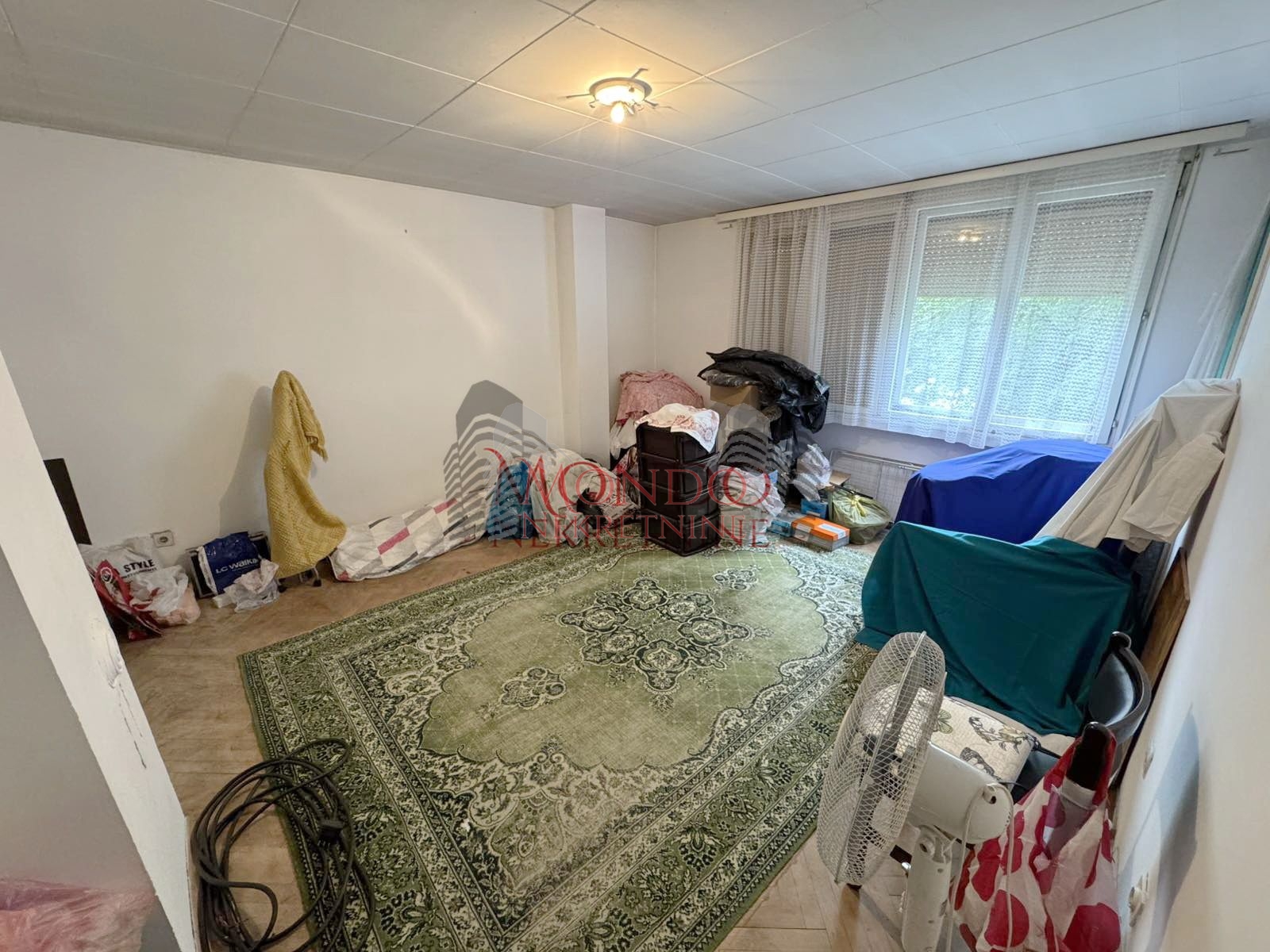 Dvosoban stan u Knjazevackoj ulici preko puta os Mika Antic 1