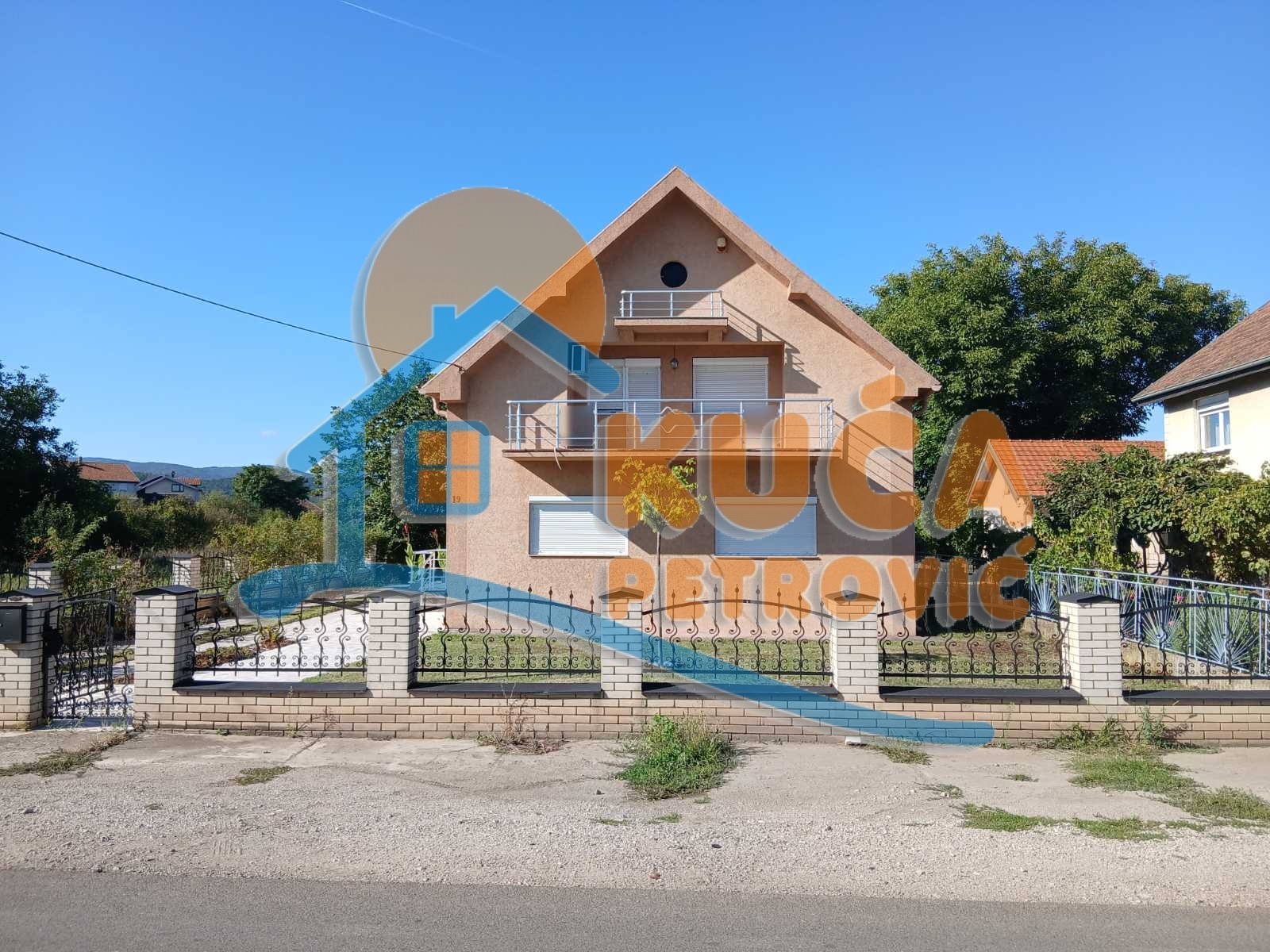 četvorosobna kuća, 400 m2, Tešica, Tešica ID: p-014966 2