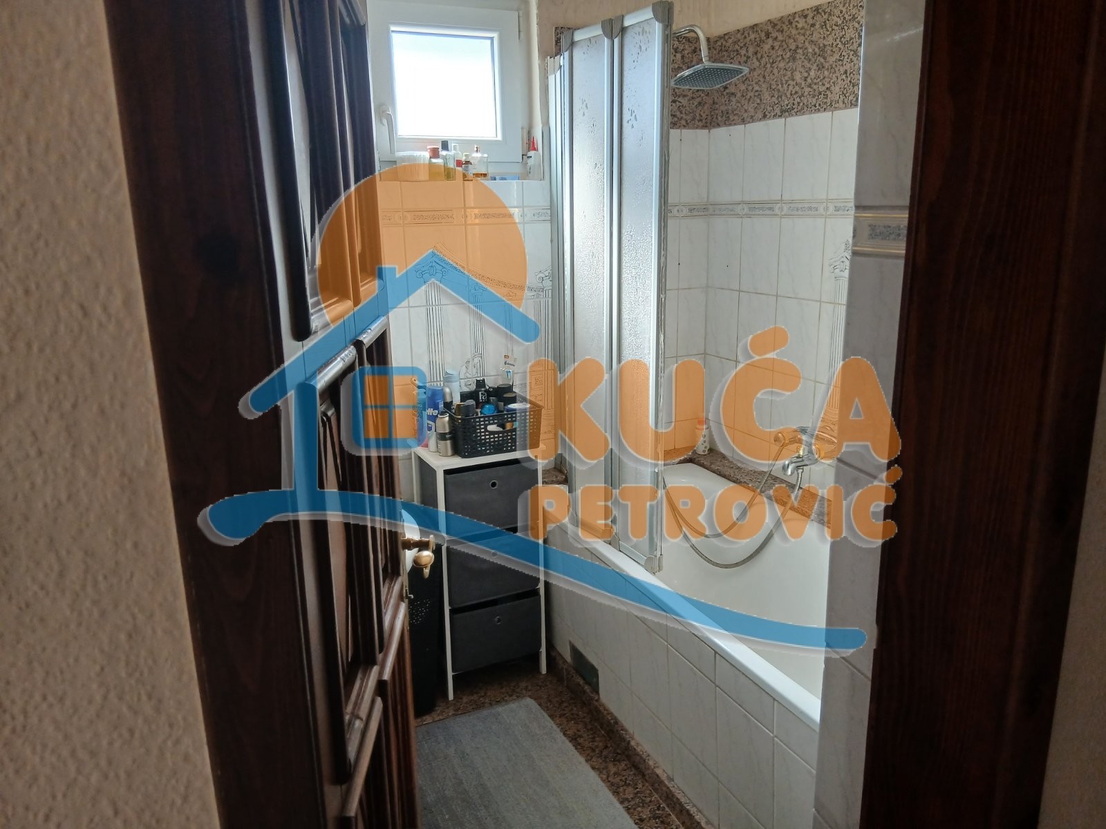 četvorosobna kuća, 400 m2, Tešica, Tešica ID: p-014966 27