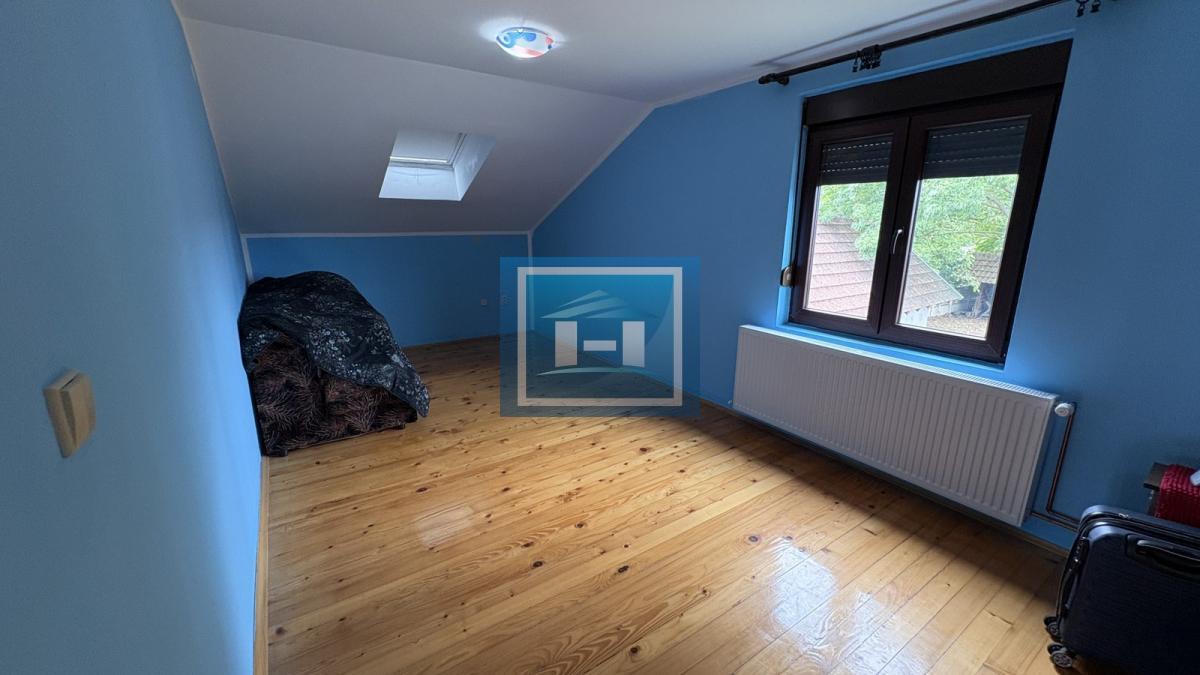 NA PRODAJU – SEOSKA KUĆA NA SAMO 12 KM OD GRADA! 25