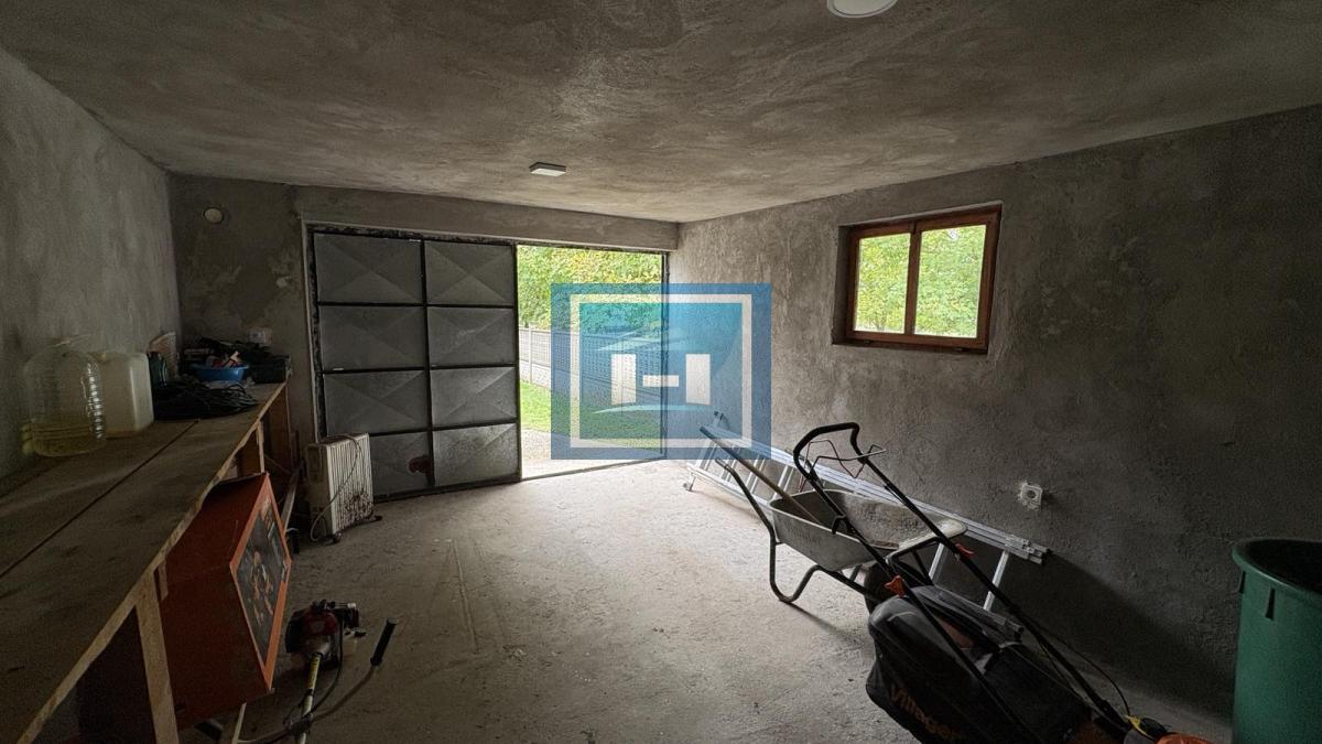 NA PRODAJU – SEOSKA KUĆA NA SAMO 12 KM OD GRADA! 33