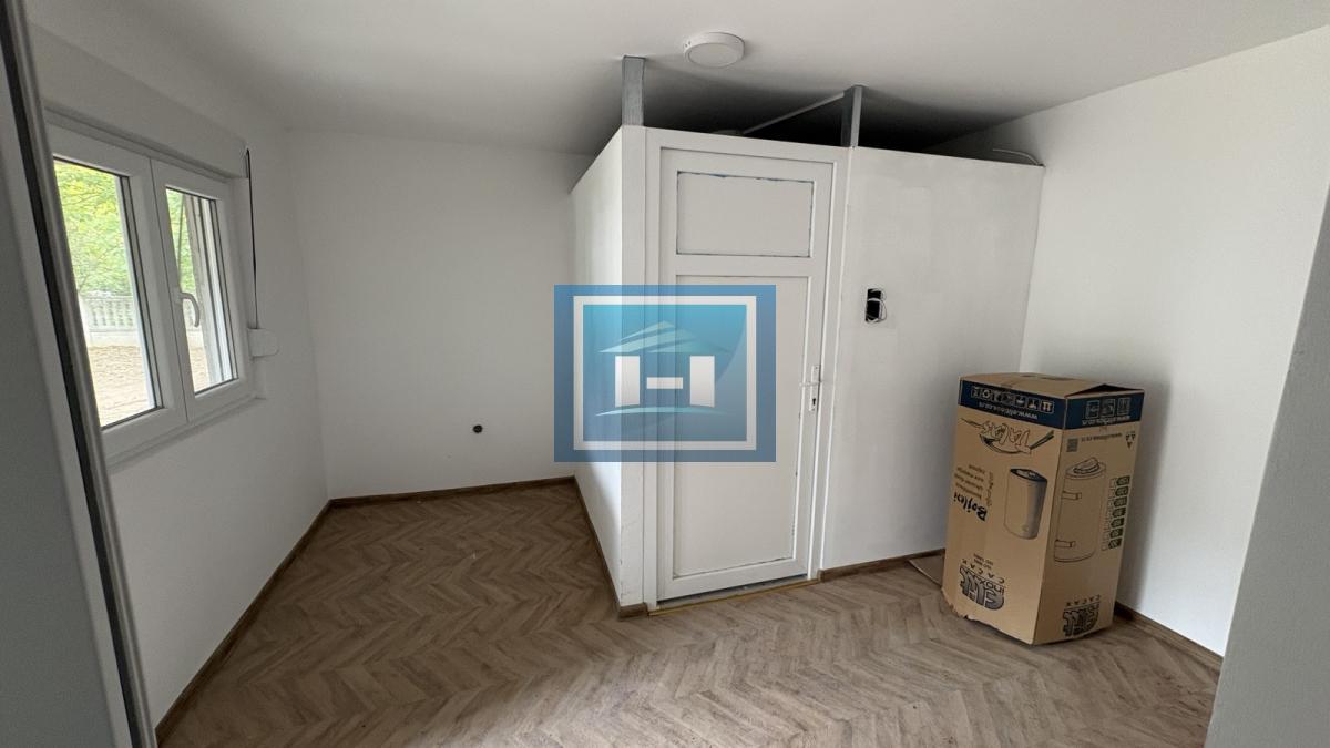 NA PRODAJU – SEOSKA KUĆA NA SAMO 12 KM OD GRADA! 40