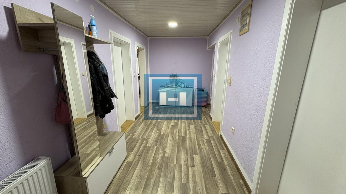 NA PRODAJU – SEOSKA KUĆA NA SAMO 12 KM OD GRADA! 7