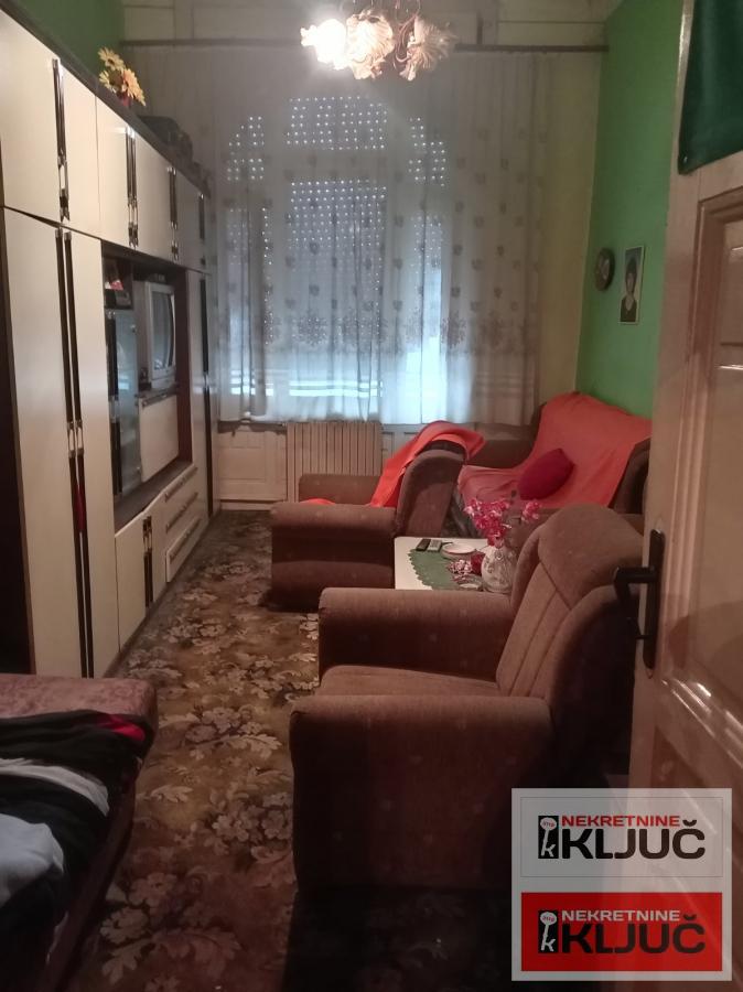 PEŠAČKA ZONA-KRALJA ALEKSANDRA, 51m2, Dvosoban, Salonski 2