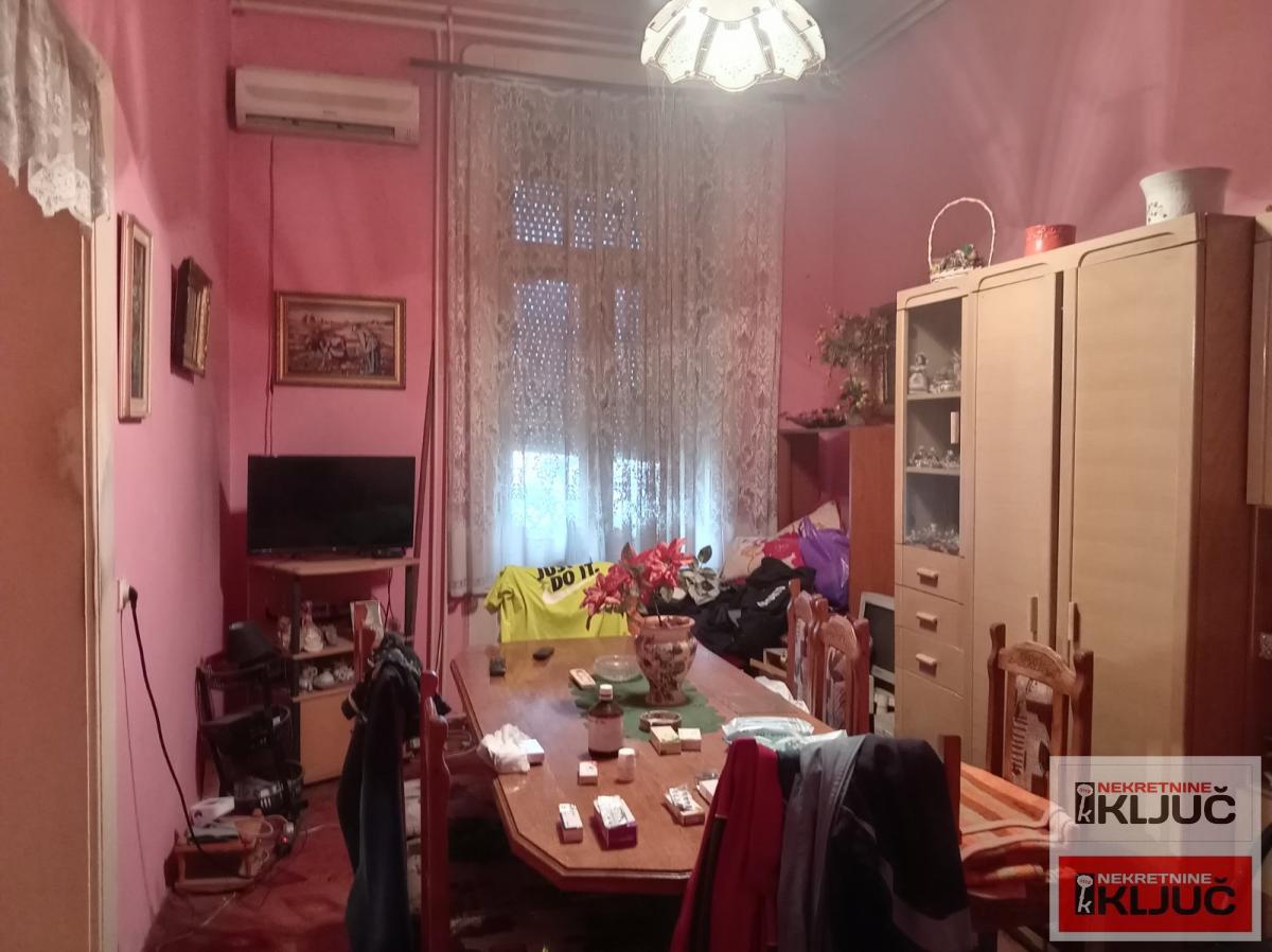 PEŠAČKA ZONA-KRALJA ALEKSANDRA, 51m2, Dvosoban, Salonski 3