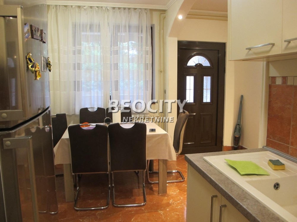 Petosobna kuća, 150 m2, Centar ID: 123716 15