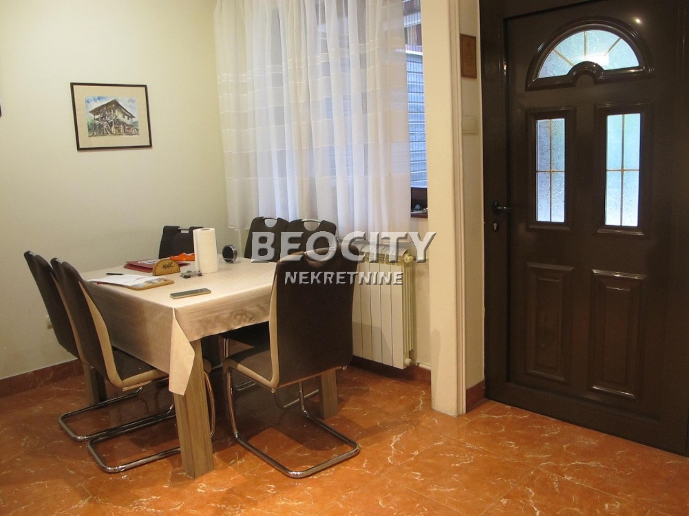 Petosobna kuća, 150 m2, Centar ID: 123716 16