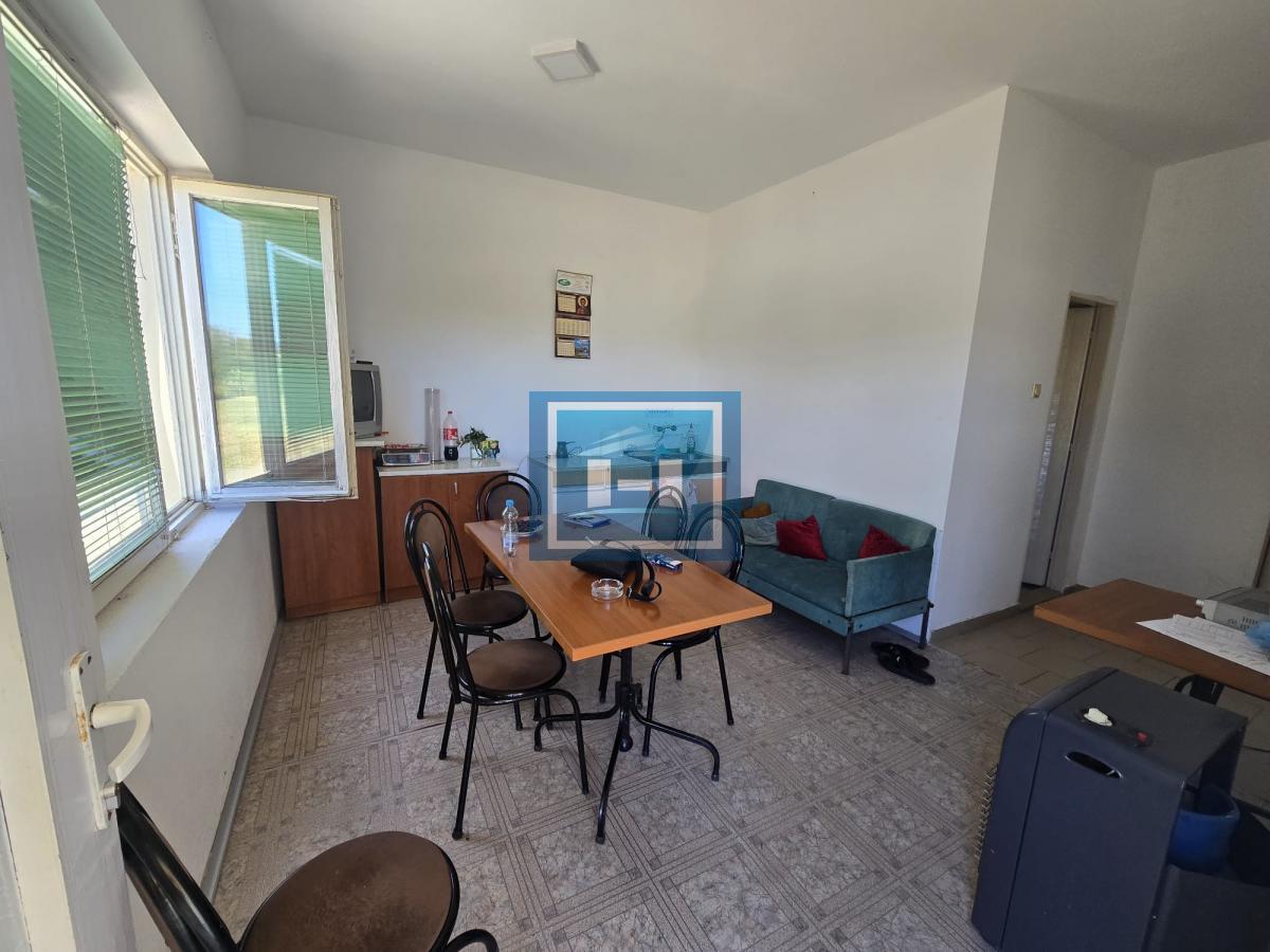 Vladičin Han Lepenica Mlekara 8