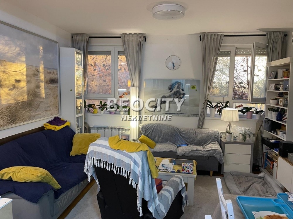 Trosoban stan, 61 m2, Kluz, Madridska ID: 123856 3