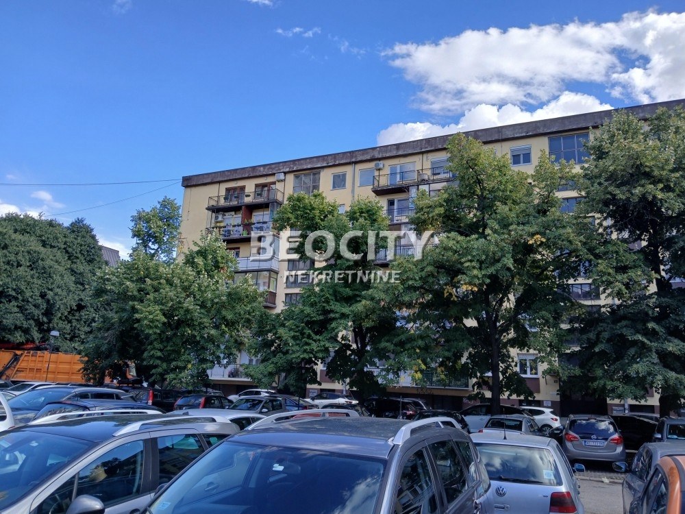 Trosoban stan, 70 m2, Banatić, Gagarinova ID: 123642 9