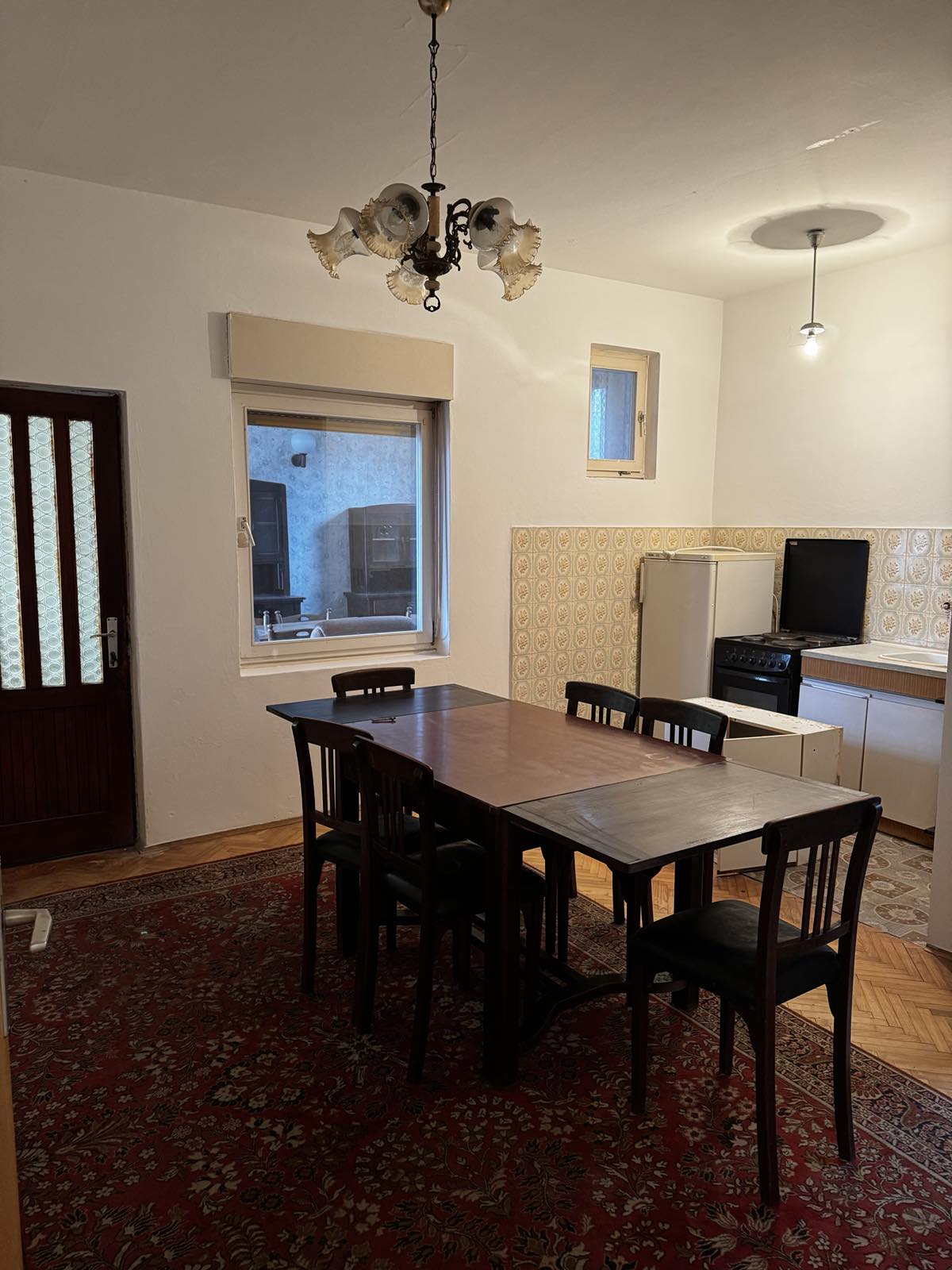 Smestaj za radnike u Starim Banovcima 1