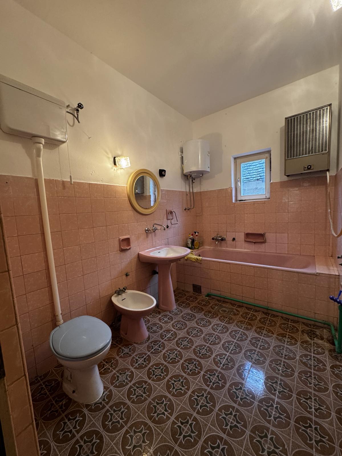 Smestaj za radnike u Starim Banovcima 5