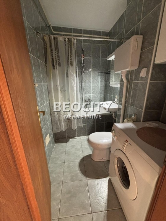 Dvosoban stan, 48 m2, Novi Sad, Karađorđeva ID: 80187 11