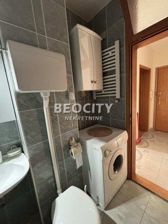 Dvosoban stan, 48 m2, Novi Sad, Karađorđeva ID: 80187 12