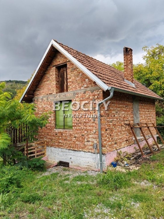 Dvosobna kuća, 82 m2, Vrdnik ID: 123990 3