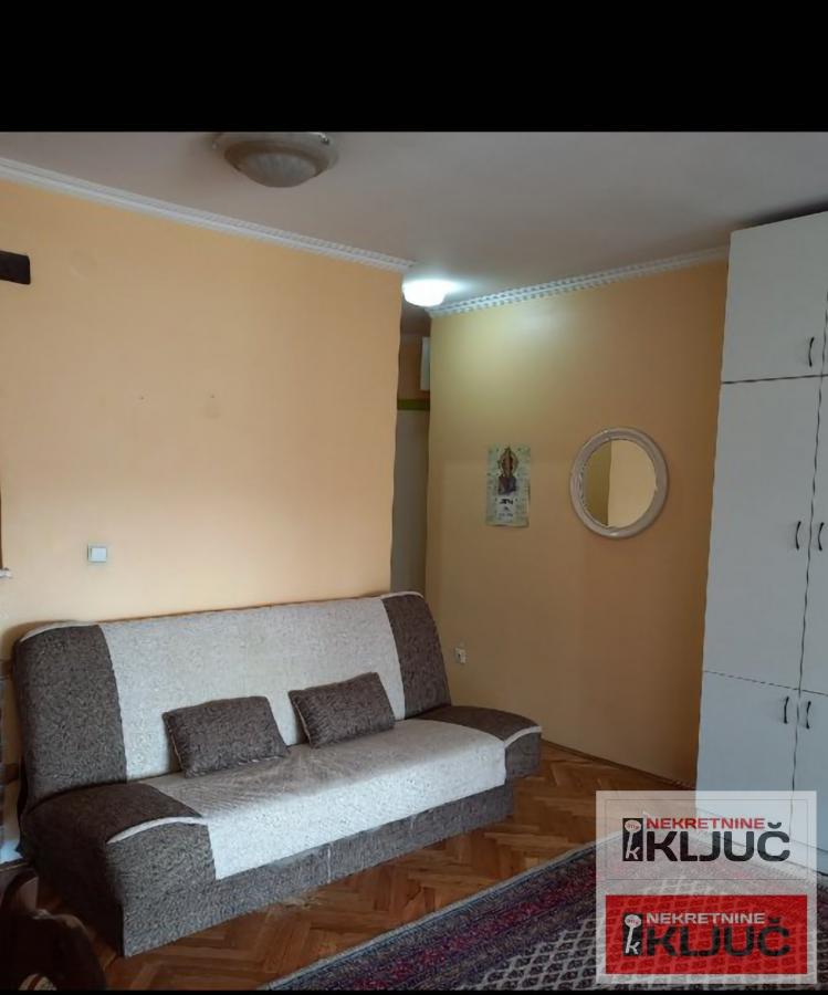 GRBAVICA IZDAJE SE DVOSOBAN NAMEŠTEN STAN 1