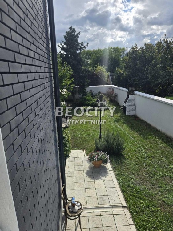 Petosobna kuća, 300 m2, Telep, Milana Savica ID: 123833 10