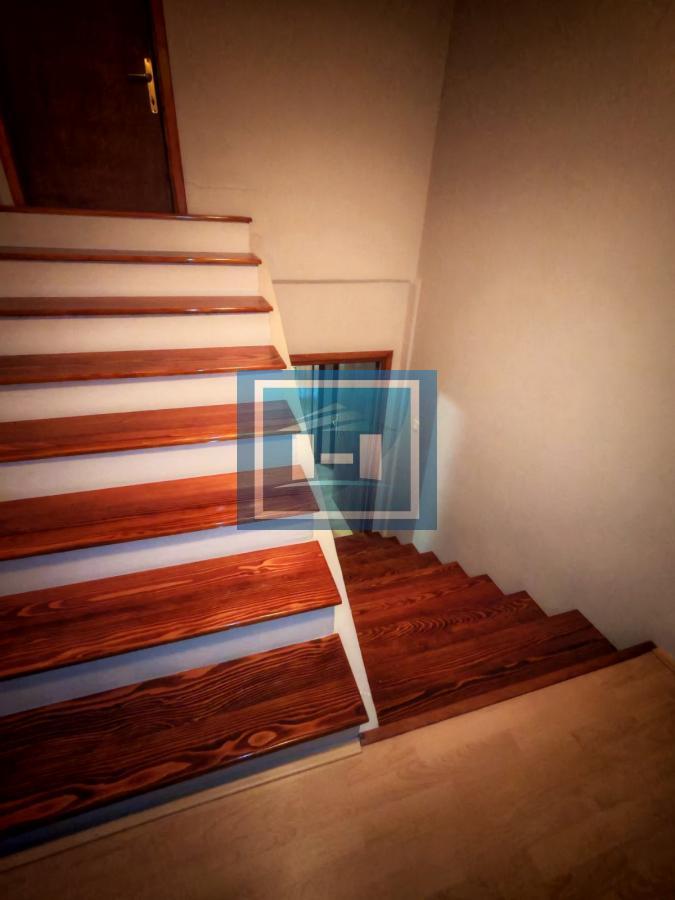 Sredjena kuća u mirnom delu Gloždaka 17