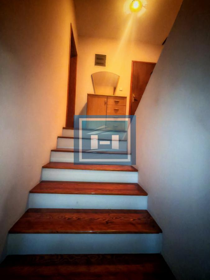 Sredjena kuća u mirnom delu Gloždaka 18