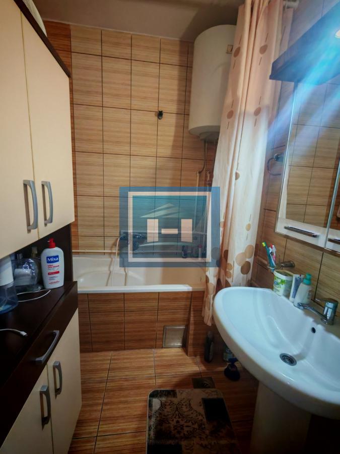 Sredjena kuća u mirnom delu Gloždaka 22