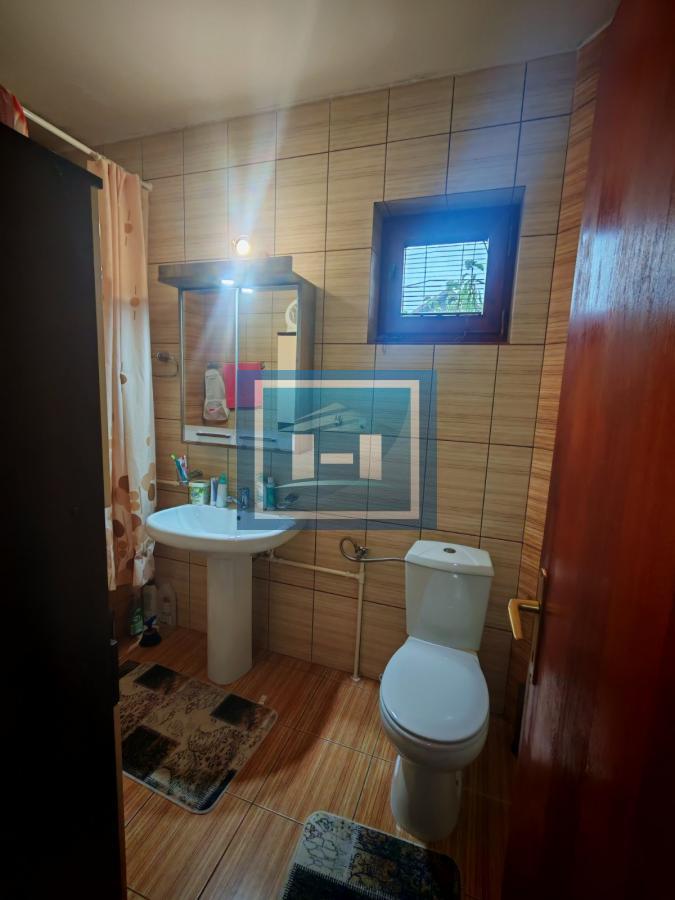 Sredjena kuća u mirnom delu Gloždaka 23