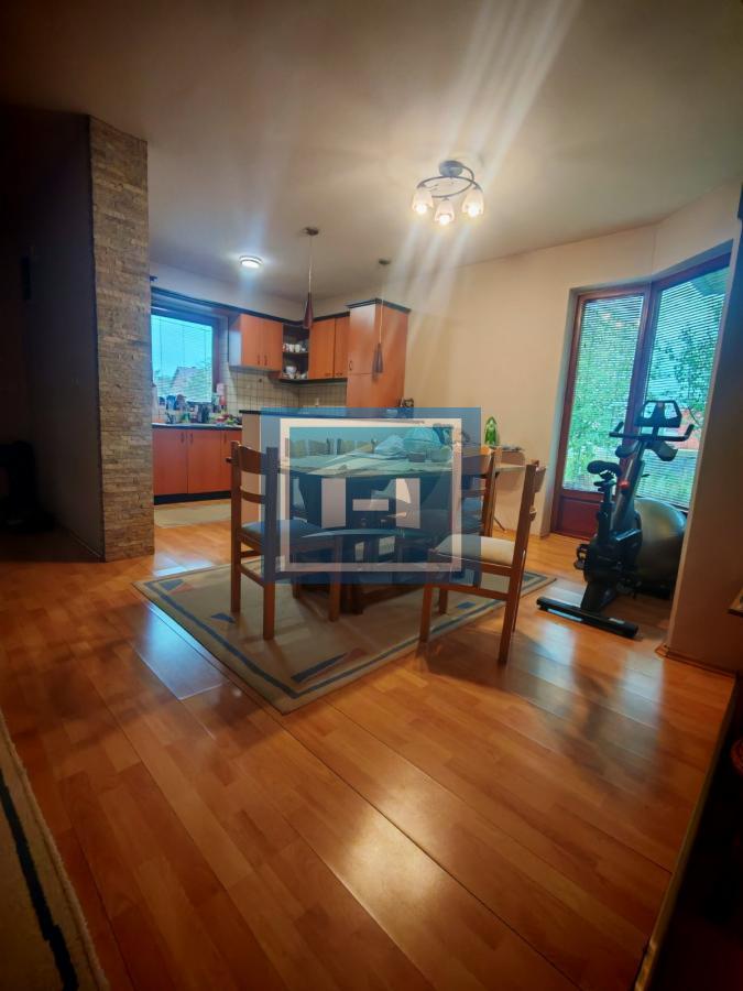 Sredjena kuća u mirnom delu Gloždaka 6