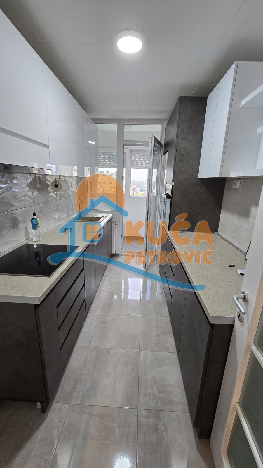 Trosoban stan, 65 m2, Dom zdravlja, Bulevar Nemanjića ID: i-014987 4