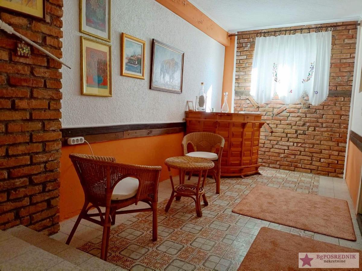 Inđija, Novi Slankamen, Cara Dušana, 200m2+80m2+30a 7