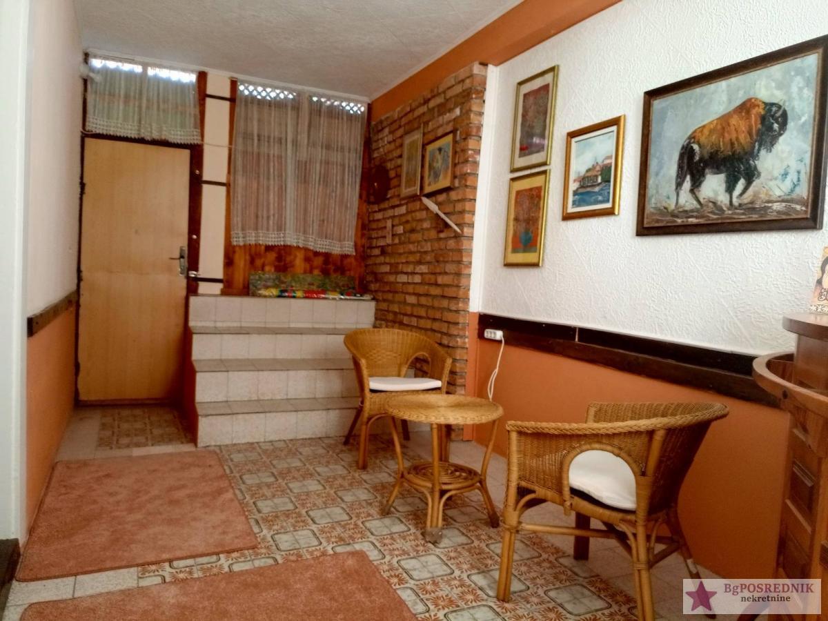 Inđija, Novi Slankamen, Cara Dušana, 200m2+80m2+30a 8