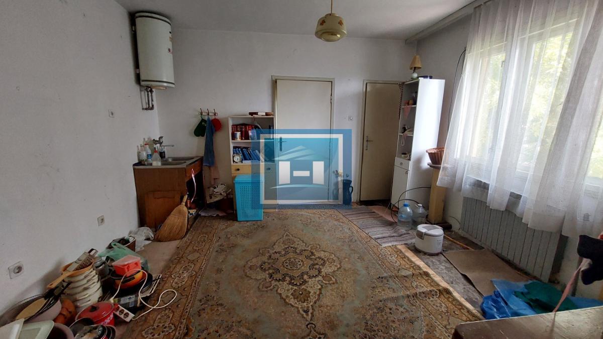 Na prodaju stan sa dvorištem – Bor, 10 min od centra 9