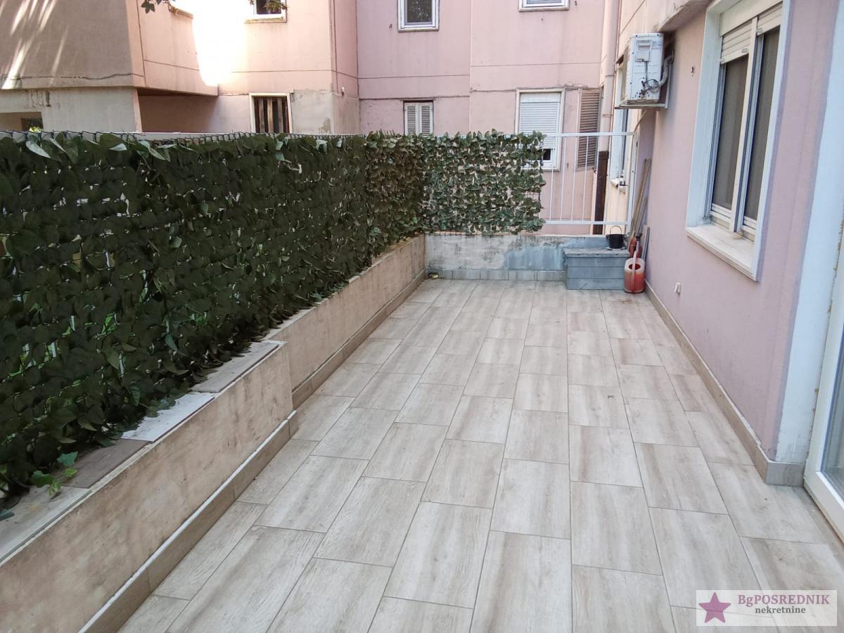 Novi Beograd, Bežanijska kosa, Marka Čelebonovića, 84m2 19